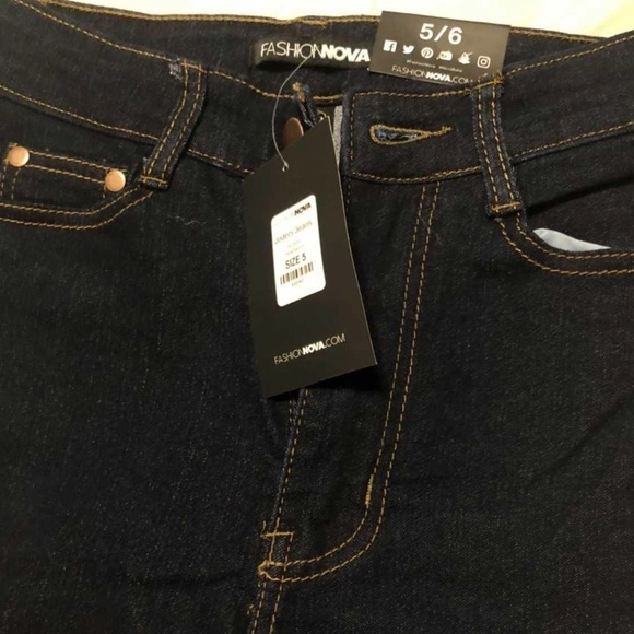 NWT High Rise Jeans - Picture 2 of 3